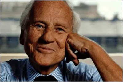 Jean d'Ormesson a travaill&eacute; pour le journal "Paris Match".