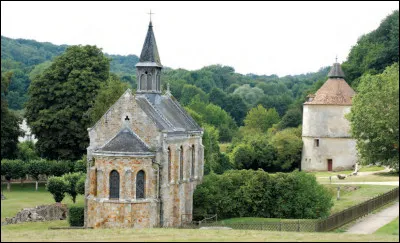 Quel est le nom de cette premi&egrave;re &eacute;dition, reprenant le nom d'un lieu dans lequel Pascal a s&eacute;journ&eacute; ?