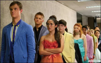 Gale choisit une arme dans les cr&eacute;ations de Beetee. Quelle est cette arme ?