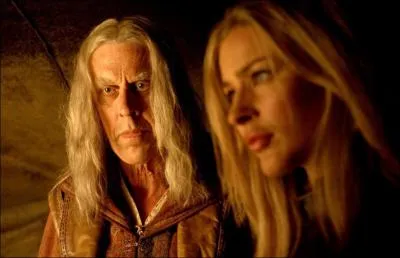 Qui est avec Richard et Kahlan durant leur exil ?