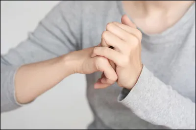 D'o&ugrave; vient le bruit quand on fait craquer ses doigts ?