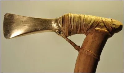 &Agrave; quelle &eacute;poque se situe l'&acirc;ge du bronze ?