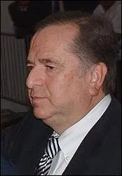 Ecrivain franais n en 1946. Ecrit dans un nouveau genre littraire : le western financier. Qui est-il ?