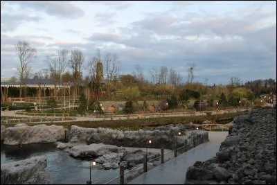 Vous avez d&eacute;cid&eacute; de passer la nuit au parc. O&ugrave; s&eacute;journez-vous si vous pouvez prendre ce clich&eacute; depuis votre logement ?