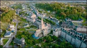 Dans quel d&eacute;partement trouve-t-on la ville de Vire Normandie ?
