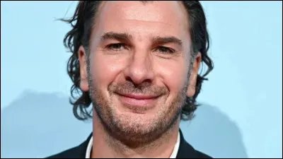 Qui est cet acteur/humoriste, r&eacute;alisateur du film ''Divorce club'' ?