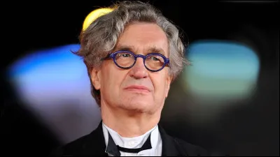 Qui est ce cin&eacute;aste allemand, r&eacute;alisateur du documentaire ''Buena Vista Social Club'' ?