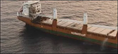 Dans quel pays se trouve le "golfe" d�Aden, zone strat&eacute;gique du commerce maritime mondial ?