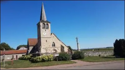 Voici l'&eacute;glise Notre-Dame-de-l'Assomption, &agrave; Choiseul. Petit village Haut-Marnais de 80 habitants, il se trouve en r&eacute;gion ...