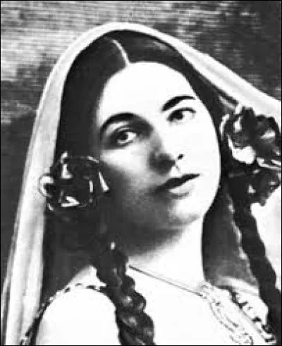 Comment s'appelait cet attach&eacute; militaire qui avait comme grade celui de major ?