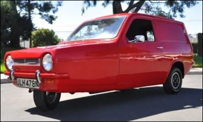 Aujourd'hui, un ensemble de normes et de r&eacute;glementations impose aux constructeurs de produire des v&eacute;hicules toujours plus s&ucirc;rs. Avec le recul, on r&eacute;alise que ces standards actuels ont souvent &eacute;t&eacute; b&acirc;tis sur les erreurs du pass&eacute;. La voiture illustr&eacute;e ici faisait partie de cette liste de mod&egrave;les tristement c&eacute;l&egrave;bres. Saurez-vous me donner son nom ?