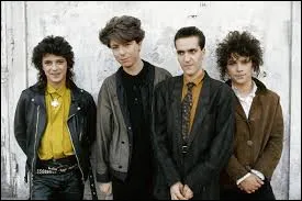 Quel groupe a chant&eacute; le tube "Tes yeux noirs" ?