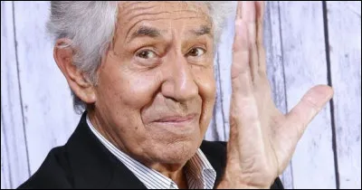 Quelle &eacute;mission de Canal + animait ce Philippe ?