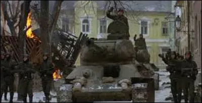 Dans le titre de ce film de Sydney Pollack, avec Burt Lancaster, dont l'action se d&eacute;roule lors de la bataille des Ardennes en 1944, c'est ...
