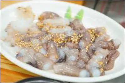 Le sannakji est un plat pr&eacute;par&eacute; &agrave; base de petits poulpes coup&eacute;s et servis vivants, les tentacules bougeant encore sur l�assiette. Dans quel pays d'Asie peut-on d&eacute;guster ce mets succulent ?