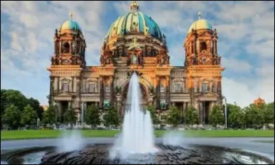 Attention, pour finir difficile. Que veut dire " ich finde deine idee prima " ?