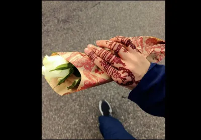 Choisis une &eacute;motion. ~