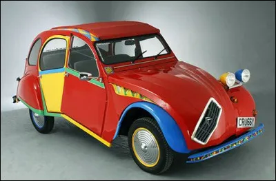 Le gars ne devait pas &ecirc;tre bien r&eacute;veill&eacute; sur la cha&icirc;ne de montage. &Agrave; quoi fait penser cette 2CV color&eacute;e ?