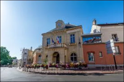 Quelle ville se situe dans le d&eacute;partement des Hauts-de-Seine ?
