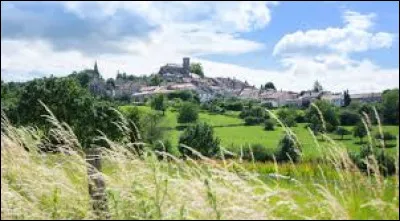 Je vous emm&egrave;ne maintenant &agrave; Bourmont. Ancienne commune Haut-Marnaise, elle se trouve en r&eacute;gion ...