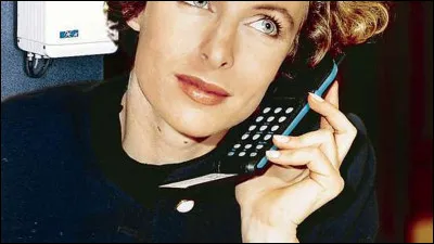 Quel est le nom de ce premier t&eacute;l&eacute;phone portable commercialis&eacute; en France ?