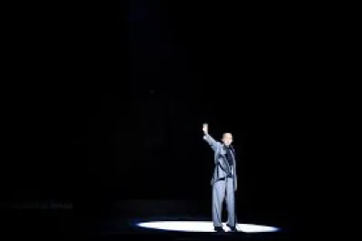 Quel chanteur belge est l'auteur-compositeur et interp&egrave;tre du titre ''Isabelle'' ?