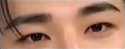 &Agrave; qui sont ces yeux ?