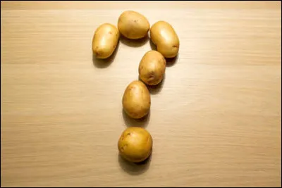 Les pommes de terre en robe des champs sont servies...