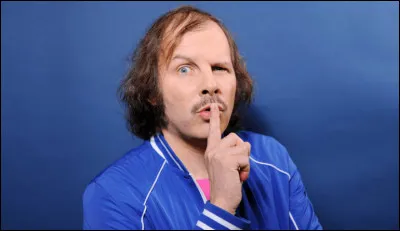 Qui est ce chanteur dont l'une des chansons s'intitule ''Le Champ de bl&eacute;'' ?