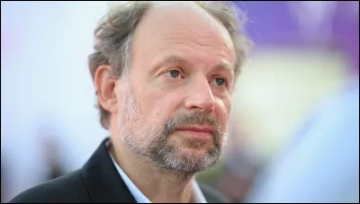 Qui est cet acteur qui est le narrateur du film ''La Cl&eacute; des champs'' ?