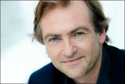 Qui est cet &eacute;crivain, dont l'un des romans s'intitule ''Jules'' ?