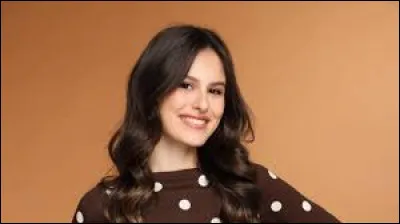 Quelle chanteuse de la "Star Academy" chante le tube "Respire fort" ?