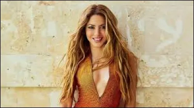 Pour quel film d'animation Shakira chante-t-elle "Zoo" ?