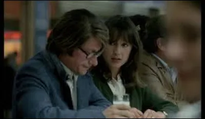 Elle est Denise Rimbaud, s&eacute;par&eacute;e de Paul (Jacques Dutronc), dans ce film de Godard ; un r&ocirc;le qui lui vaut en 1981 son premier C&eacute;sar de la meilleure actrice dans un second r&ocirc;le :