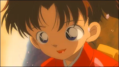 Dans le film 7 intitul&eacute; "Croisement dans l'ancienne capitale", que chante la petite fille qui tape dans le ballon au d&eacute;but du film ?
