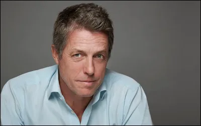 Qui est cet acteur qui joue le premier r&ocirc;le masculin dans le film ''Quatre Mariages et un enterrement'' ?