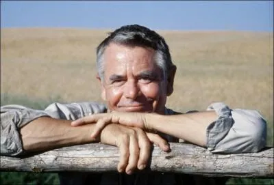 Acteur amricain, il a t le papa terrien de 'Superman', c'est ...