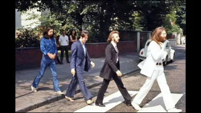 C'est sans doute le meilleur album des Beatles. Pour trouver son nom, il faut se demander vers o&ugrave; se dirigent ces jeunes gens qui traversent le passage clout&eacute;...