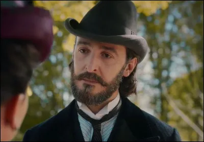 Voici ici Enrico. Dans quelle s&eacute;rie Netflix est-il avocat ?