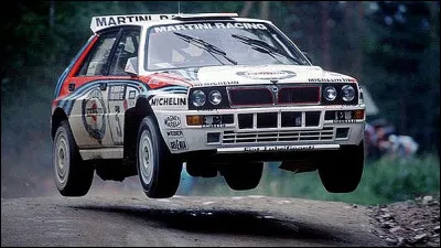 ''Le Rallye des 1000 lacs'' est l'ancien nom du rallye...