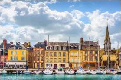 Quelle ville se situe dans le d&eacute;partement du Calvados ?
