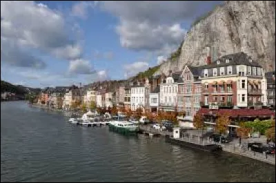 Quelle ville se situe dans le d&eacute;partement de la Meuse ?