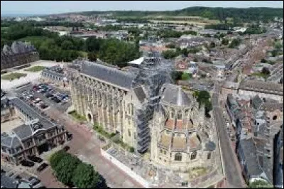 Quelle ville se situe dans le d&eacute;partement de la Seine-Maritime ?