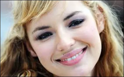 Qui est cette actrice qui joue le premier r&ocirc;le dans le film ''Les Aventures extraordinaires d'Ad&egrave;le Blanc-Sec'' ?