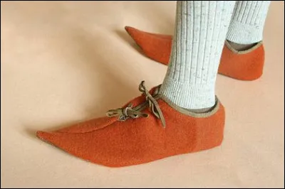 Si au Moyen &Acirc;ge tu veux &ecirc;tre &agrave; la mode, porte des...