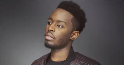 Qui est ce rappeur/chanteur franco-congolais, auteur-compositeur et interpr&egrave;te du titre ''KING'' ?