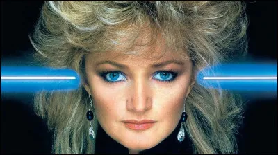 Qui a chant&eacute; "Total Eclipse of the Heart" et "Have You Ever Seen the Rain ?" sur son album "Faster Than the Speed of Night" ?