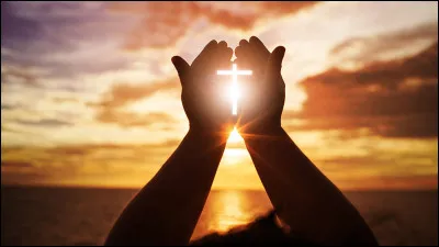 Je vous ai donn&eacute; faim hein ?Bon, que portent les femmes de religion indienne le plus souvent dans les pri&egrave;res &agrave; Maurice ?