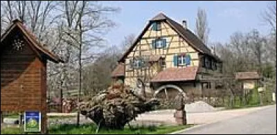 Je vous attends maintenant &agrave; l'ancien moulin de Hundsbach. Village de l'arrondissement d'Altkirch, il se situe dans le d&eacute;partement ...