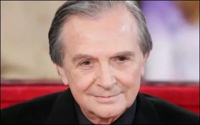 Qui est cet acteur/chanteur qui joue le premier r&ocirc;le masculin dans la s&eacute;rie t&eacute;l&eacute; ''Marc et Sophie'' ?